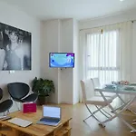 Apartmán Caleta Homes - Pompidou