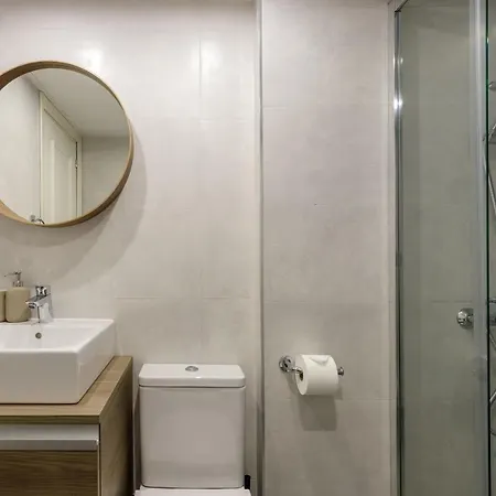 Caleta Homes - Pompidou شقة