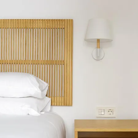 Caleta Homes - Pompidou *